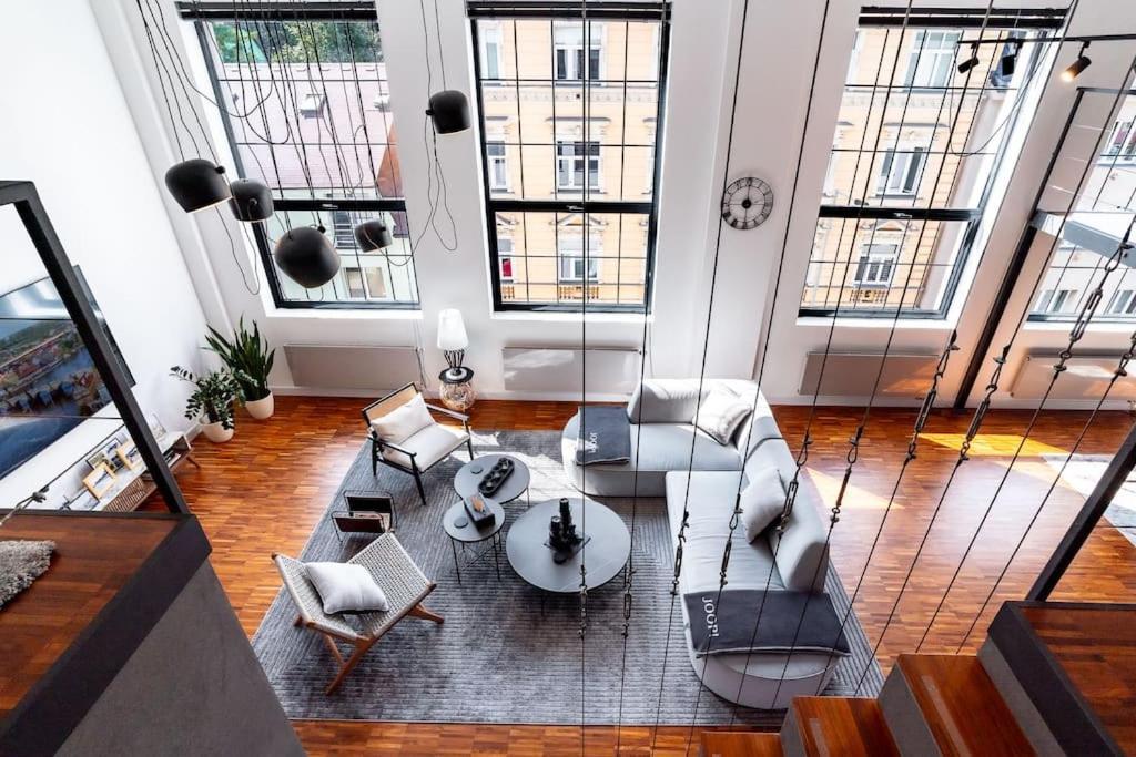 Apartament The Factory Loft Praga Zewnętrze zdjęcie